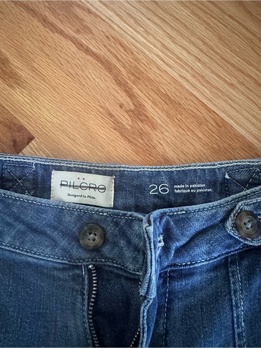 Pilcro Tower Flare Mid Rise Jeans - Picture 4 of 7